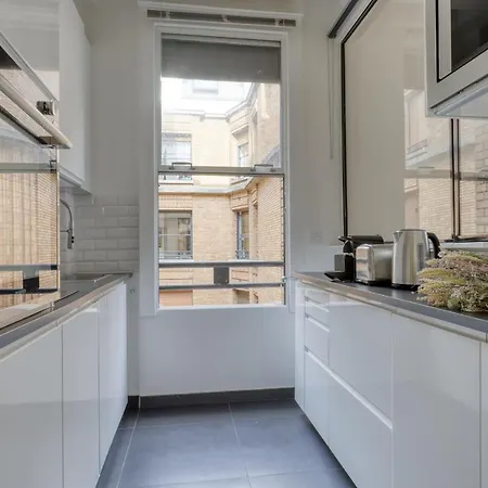 Chic And Warm 1 Bd Flat - Heart Of The Luxury 16th