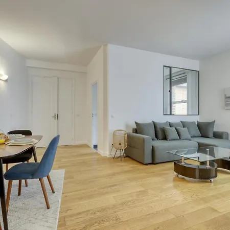 Chic And Warm 1 Bd Flat - Heart Of The Luxury 16th Paris