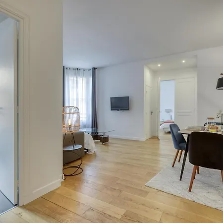 Chic And Warm 1 Bd Flat - Heart Of The Luxury 16th * Paris